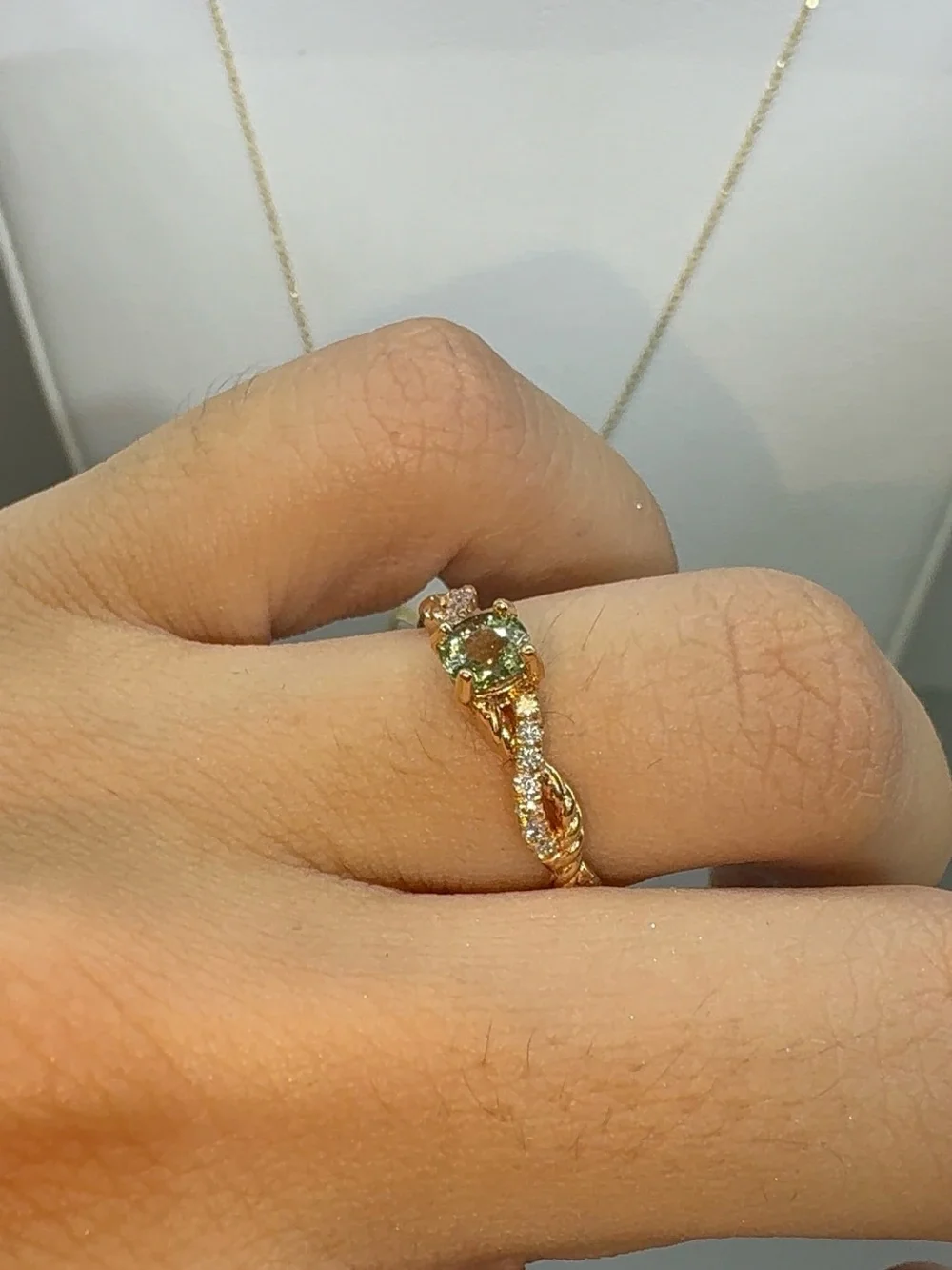 14KT ROSE GOLD DIAMOND AND PERIDOT RING